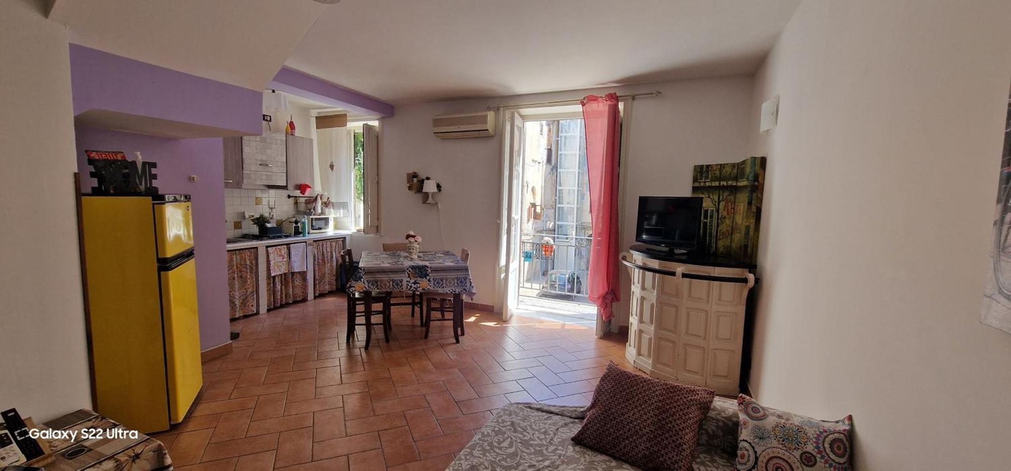 Home Indipendenza Палермо Екстериор снимка